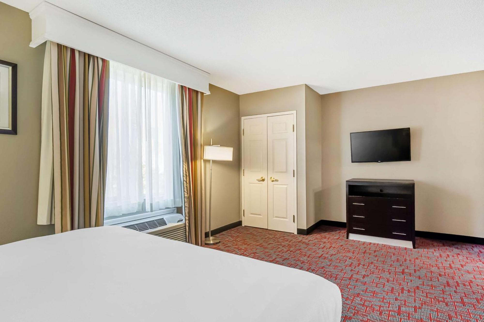 Best Western Airport Inn & Suites Βόρειο Τσάρλεστον Εξωτερικό φωτογραφία